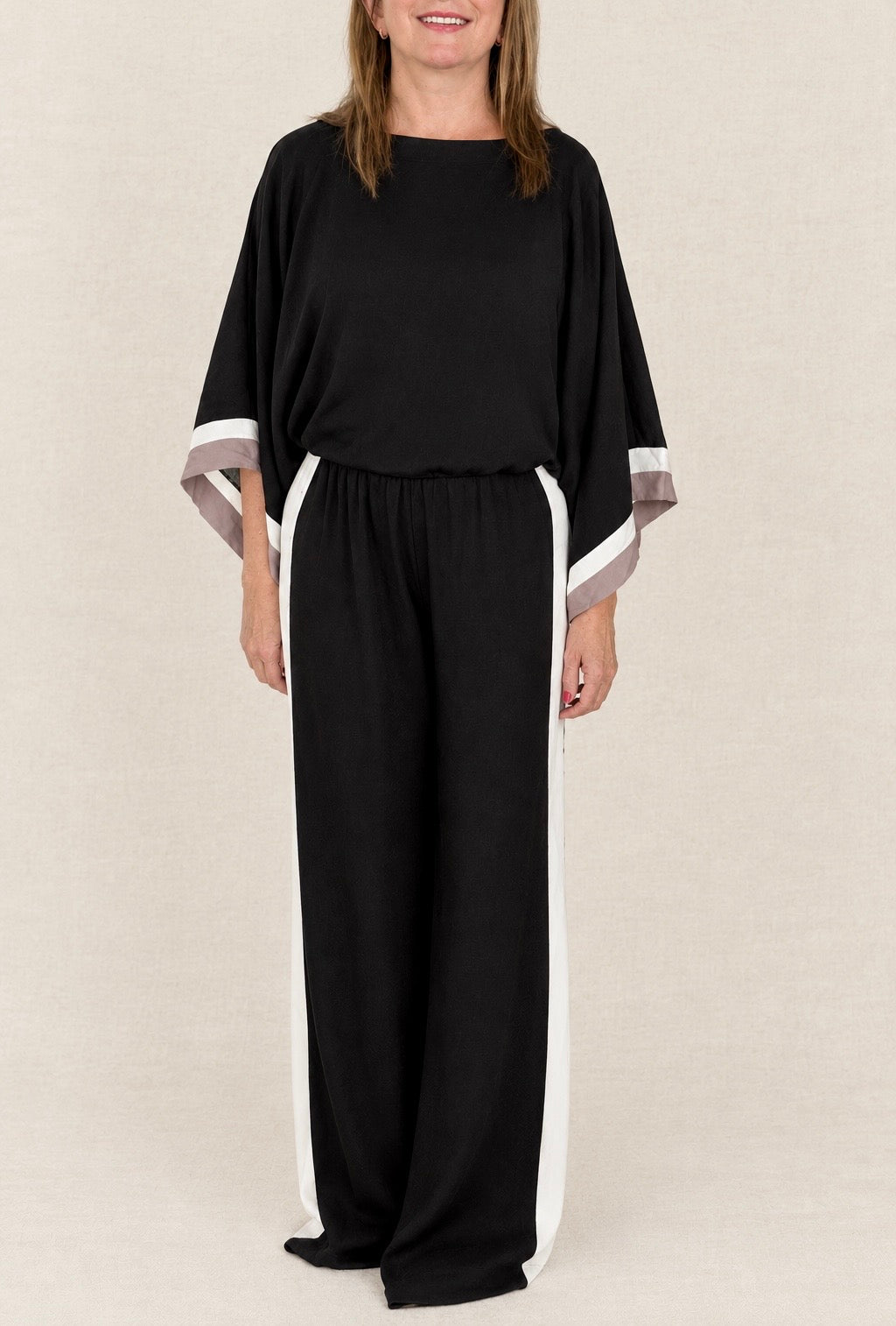 BLACK STRIPED SET