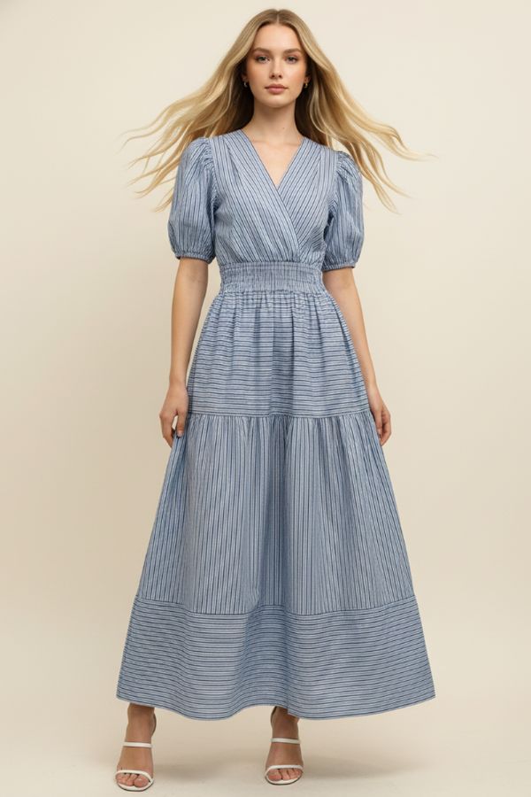 LIGHT BLUE PUFF SLEEVE DRESS