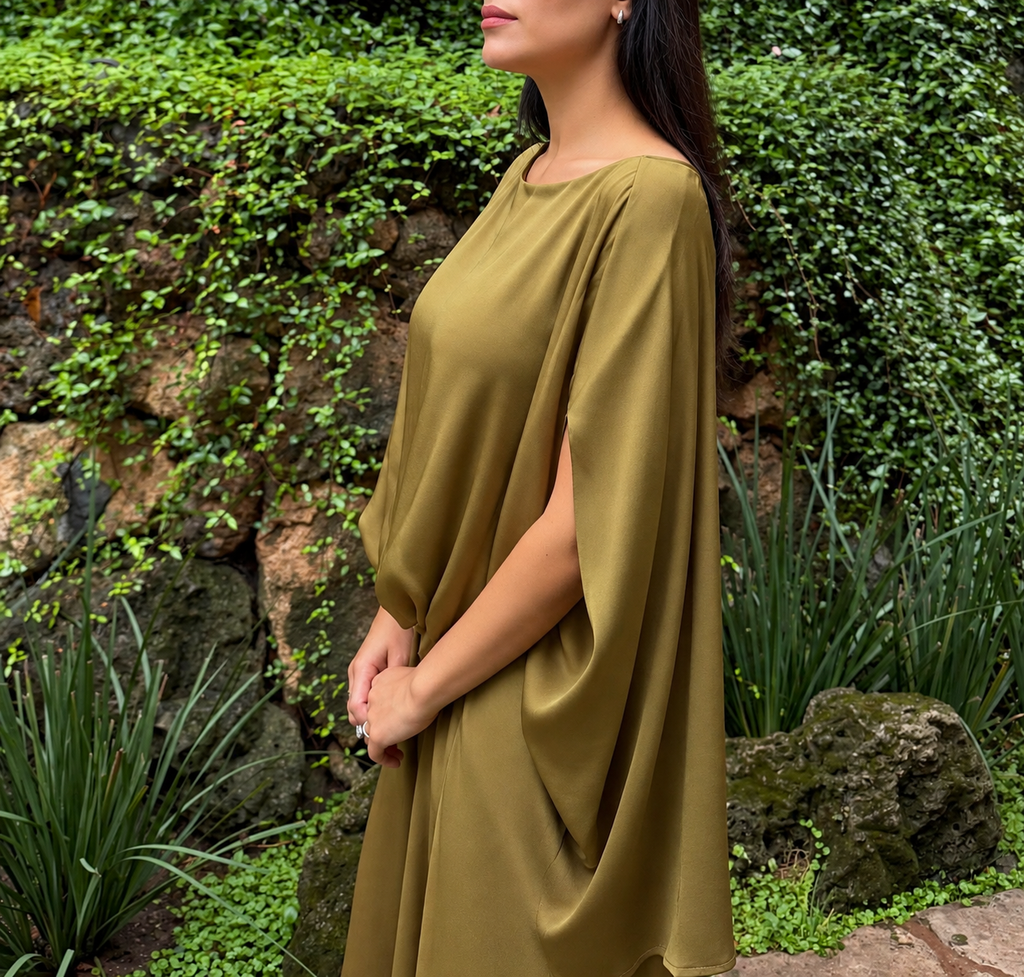 TOP AND BUBBLE PANT SILK SET