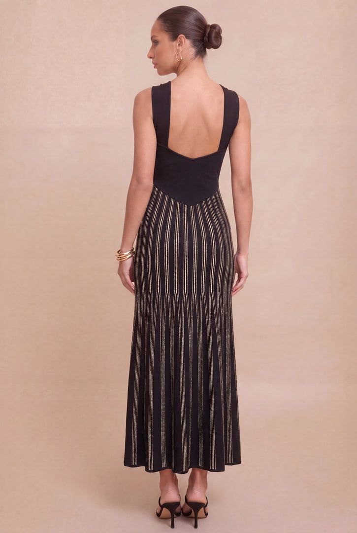 BLACK/IVORY KNIT DRESS