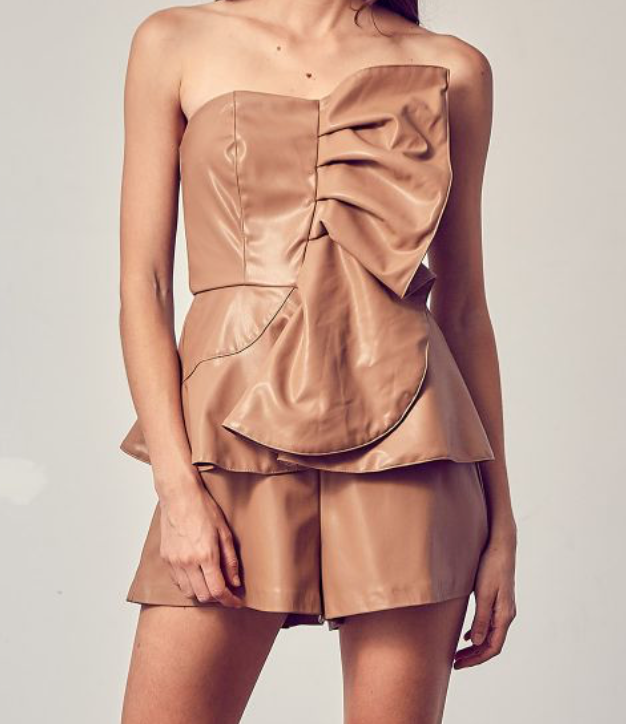 STRAPLESS RUFFLE LEATHER ROMPER