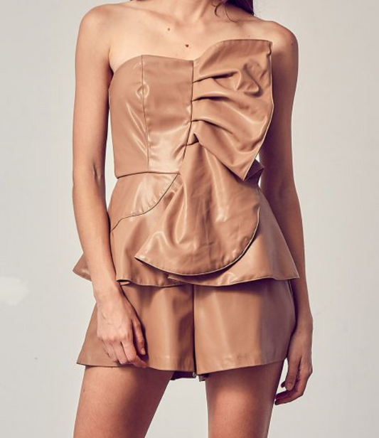 STRAPLESS RUFFLE LEATHER ROMPER